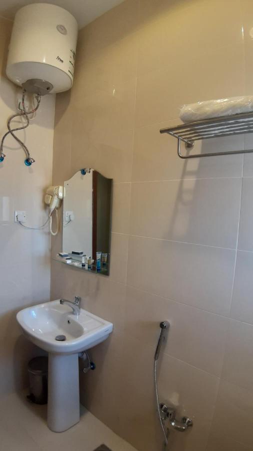 Al Rawda - Hotel Tabuk Buitenkant foto