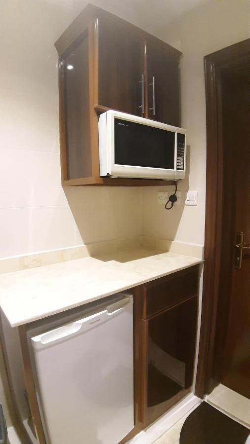 Al Rawda - Hotel Tabuk Buitenkant foto