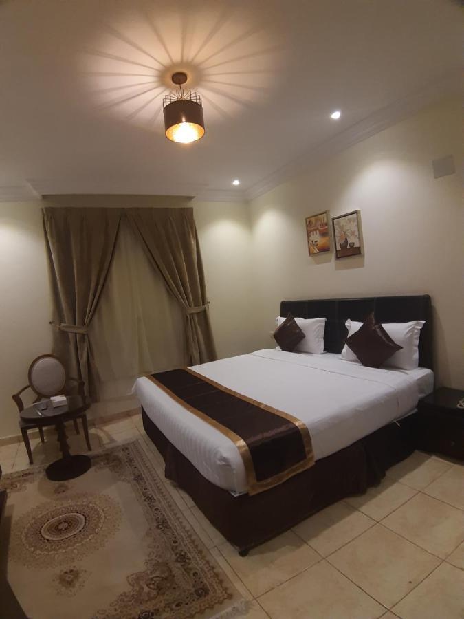 Al Rawda - Hotel Tabuk Buitenkant foto