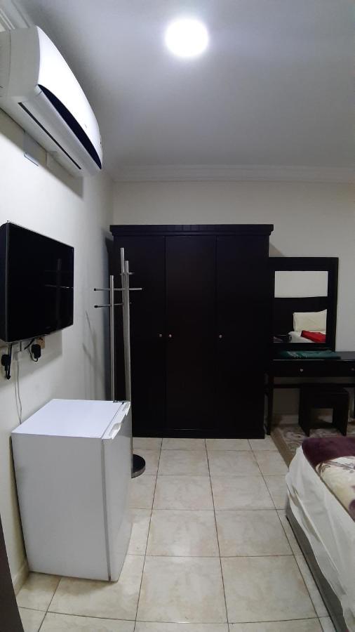 Al Rawda - Hotel Tabuk Buitenkant foto