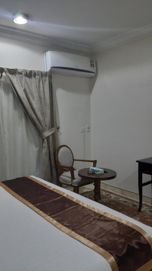 Al Rawda - Hotel Tabuk Buitenkant foto