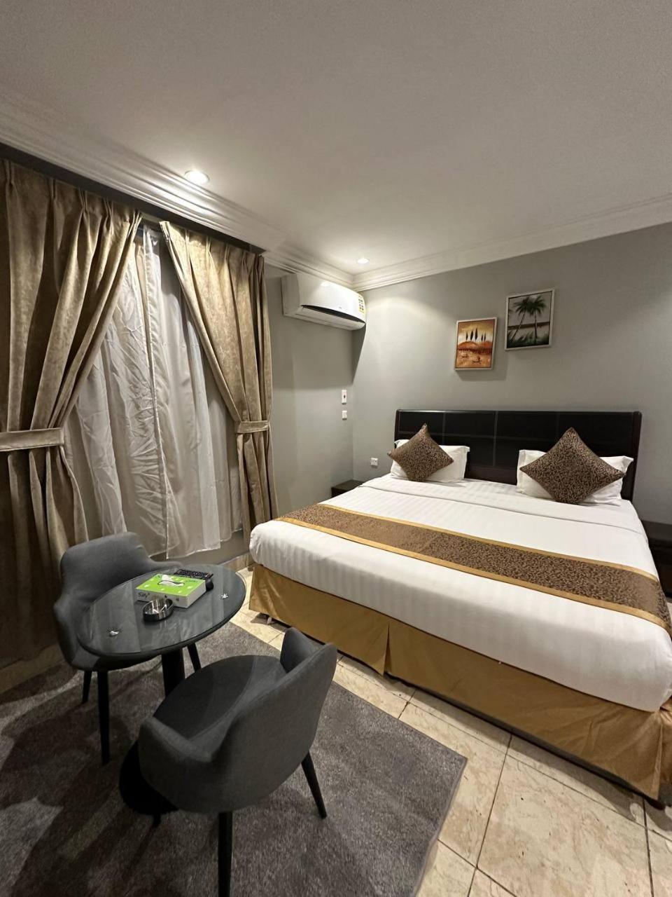 Al Rawda - Hotel Tabuk Buitenkant foto